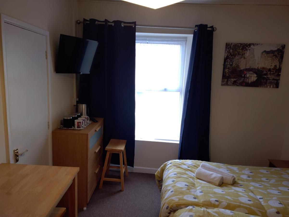 Elm Tree Guest House Γουέστον Σούπερ Μερ Εξωτερικό φωτογραφία