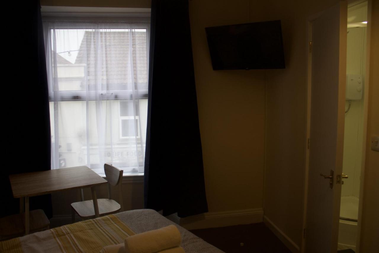 Elm Tree Guest House Γουέστον Σούπερ Μερ Εξωτερικό φωτογραφία
