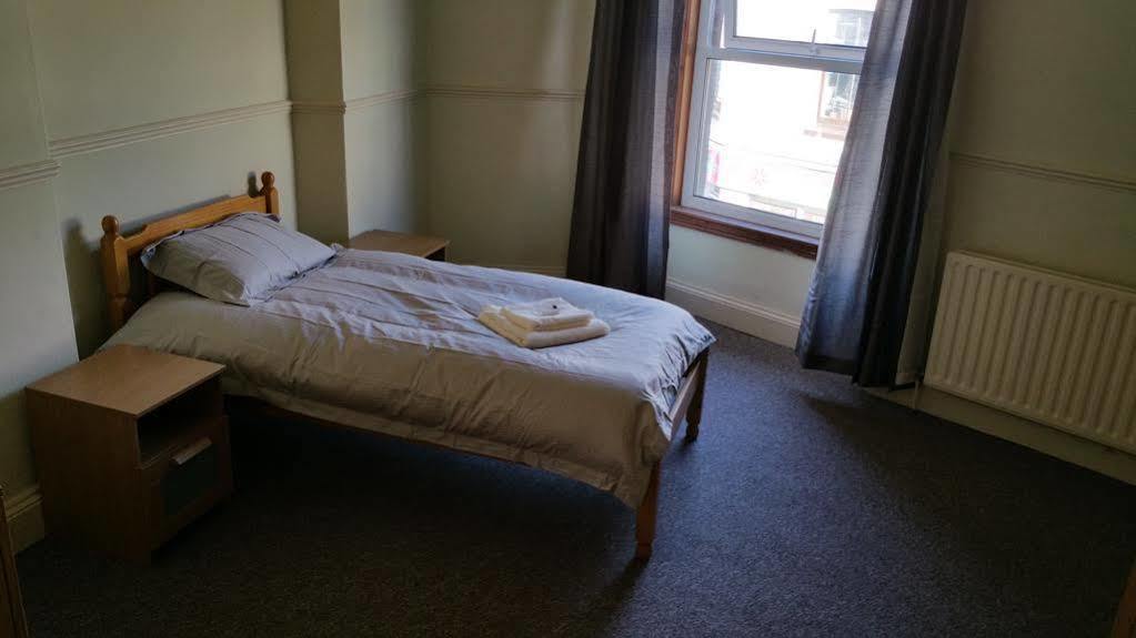Elm Tree Guest House Γουέστον Σούπερ Μερ Εξωτερικό φωτογραφία